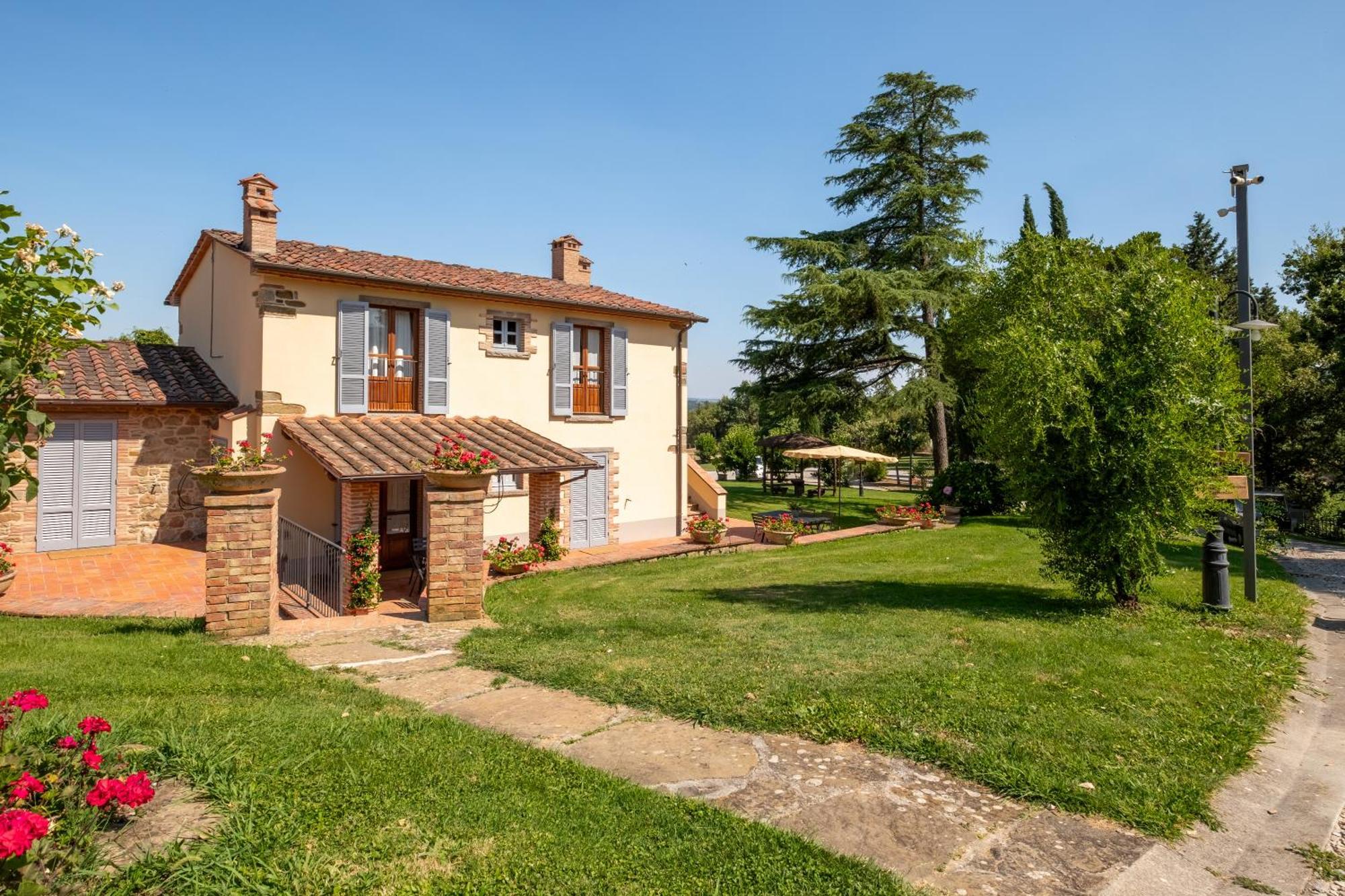 Agriturismo Borgo Sant'Ercolano 齐奇亚诺 外观 照片