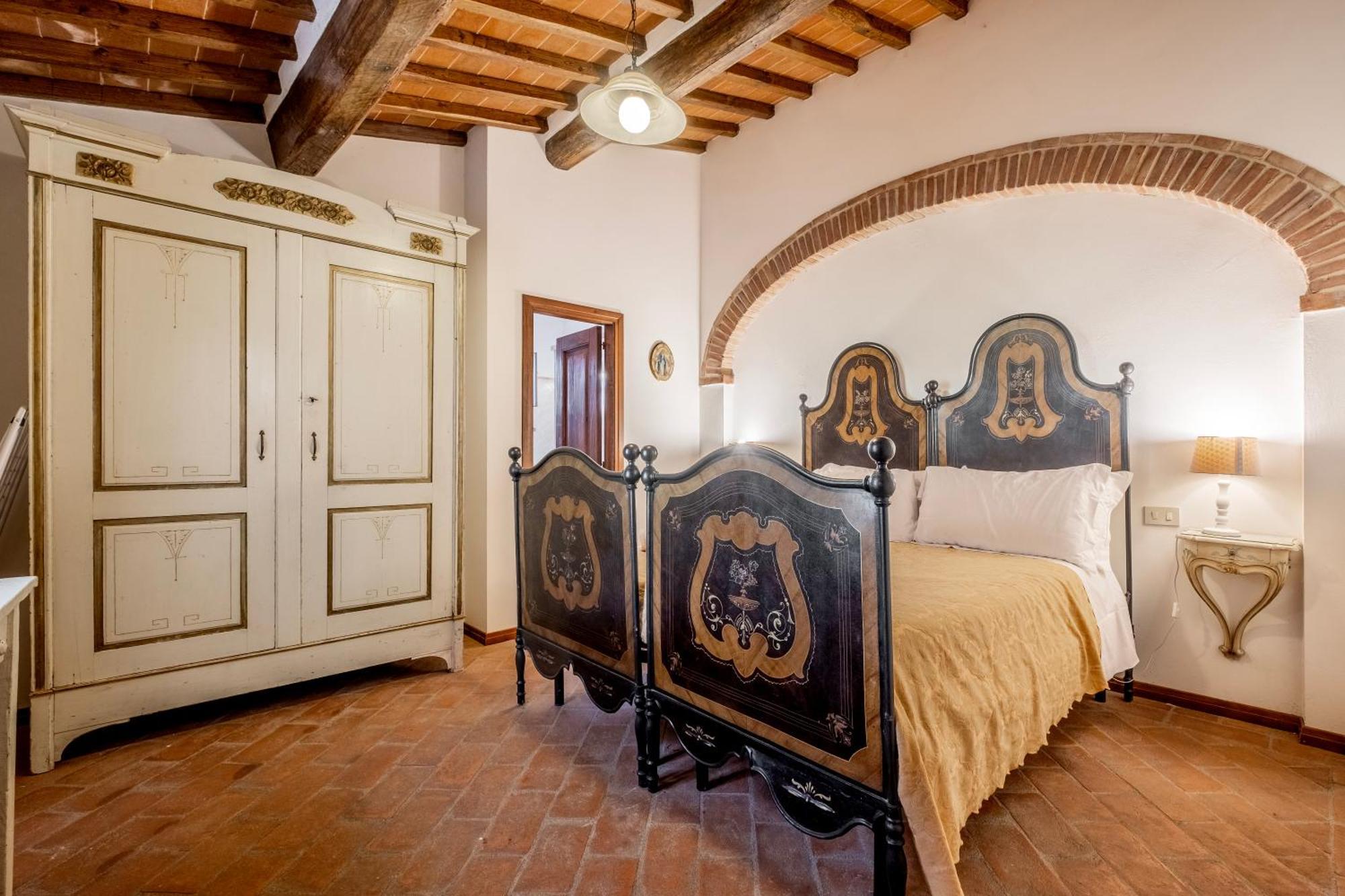 Agriturismo Borgo Sant'Ercolano 齐奇亚诺 外观 照片