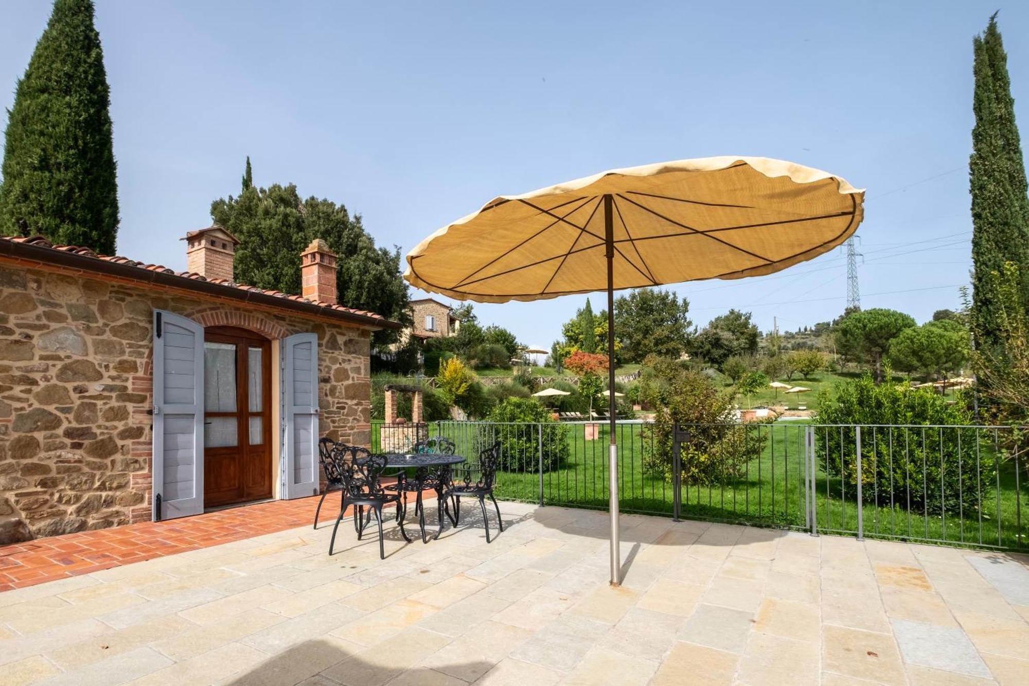Agriturismo Borgo Sant'Ercolano 齐奇亚诺 外观 照片