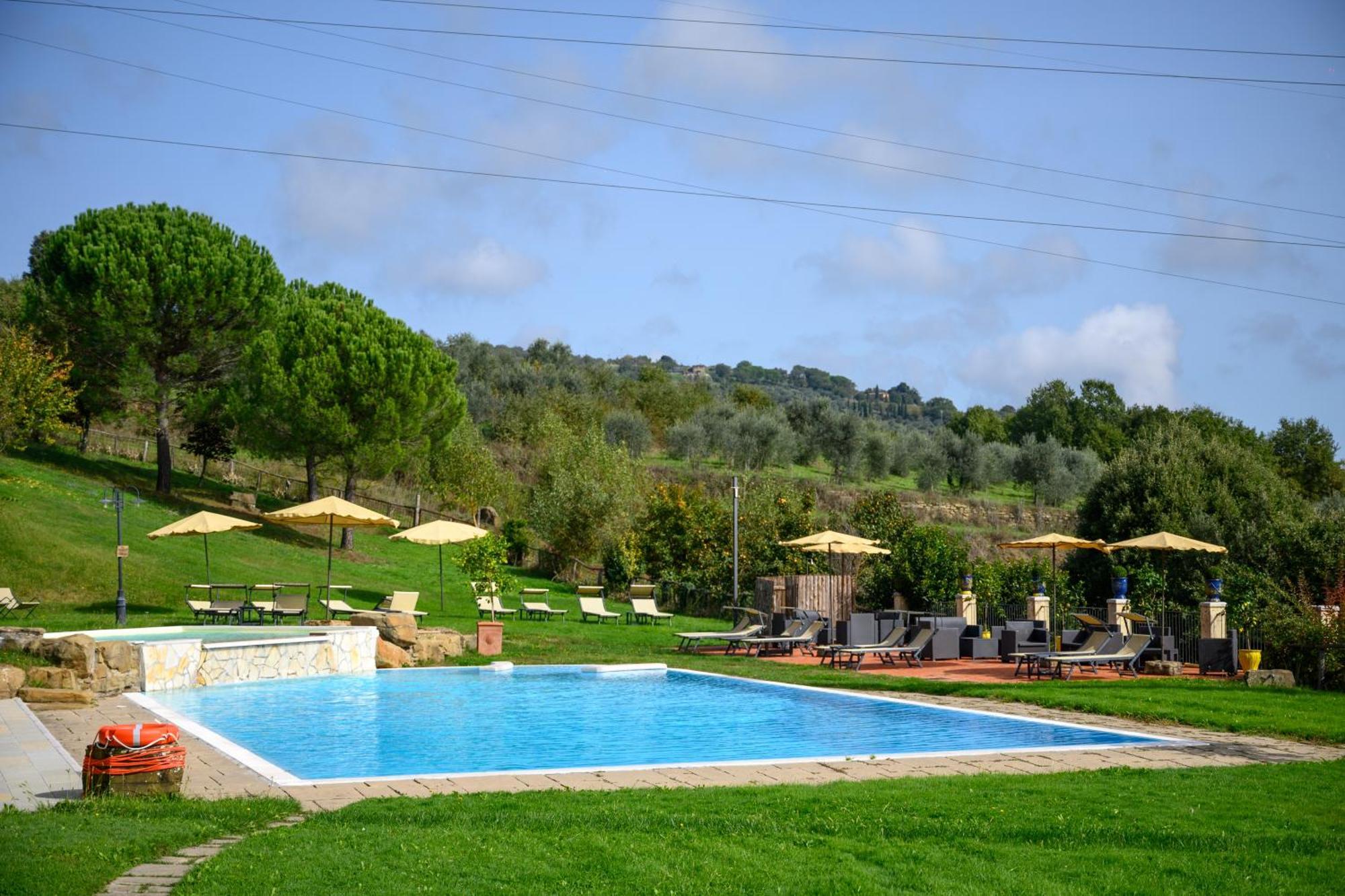 Agriturismo Borgo Sant'Ercolano 齐奇亚诺 外观 照片